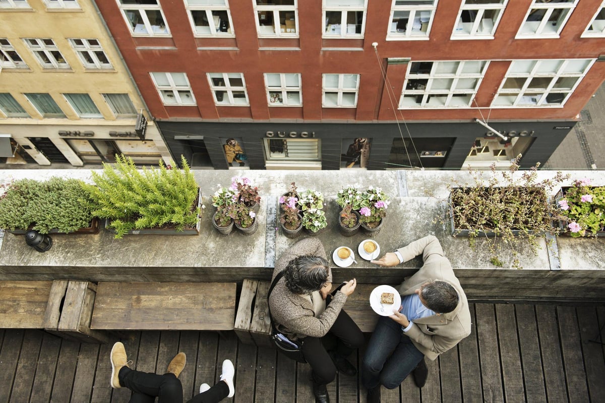 Copenhagen-Illum-Rooftop-coffee-with-a-view-large