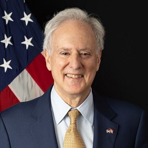 Alan_Leventhal,_U.S._Ambassador